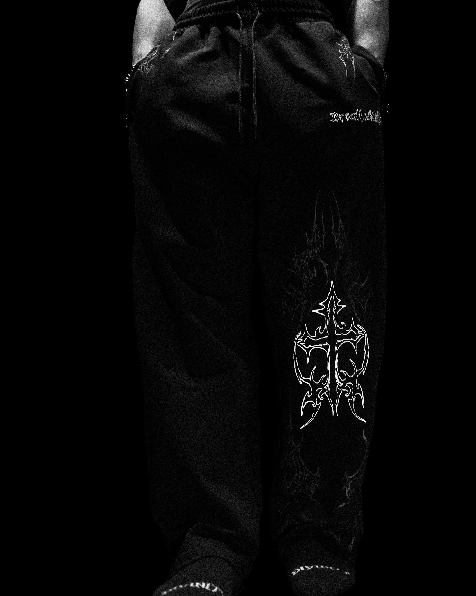 Archangel Blade Uncuffed luxury sweatpants [ECLIPSE] – Breathedivinity