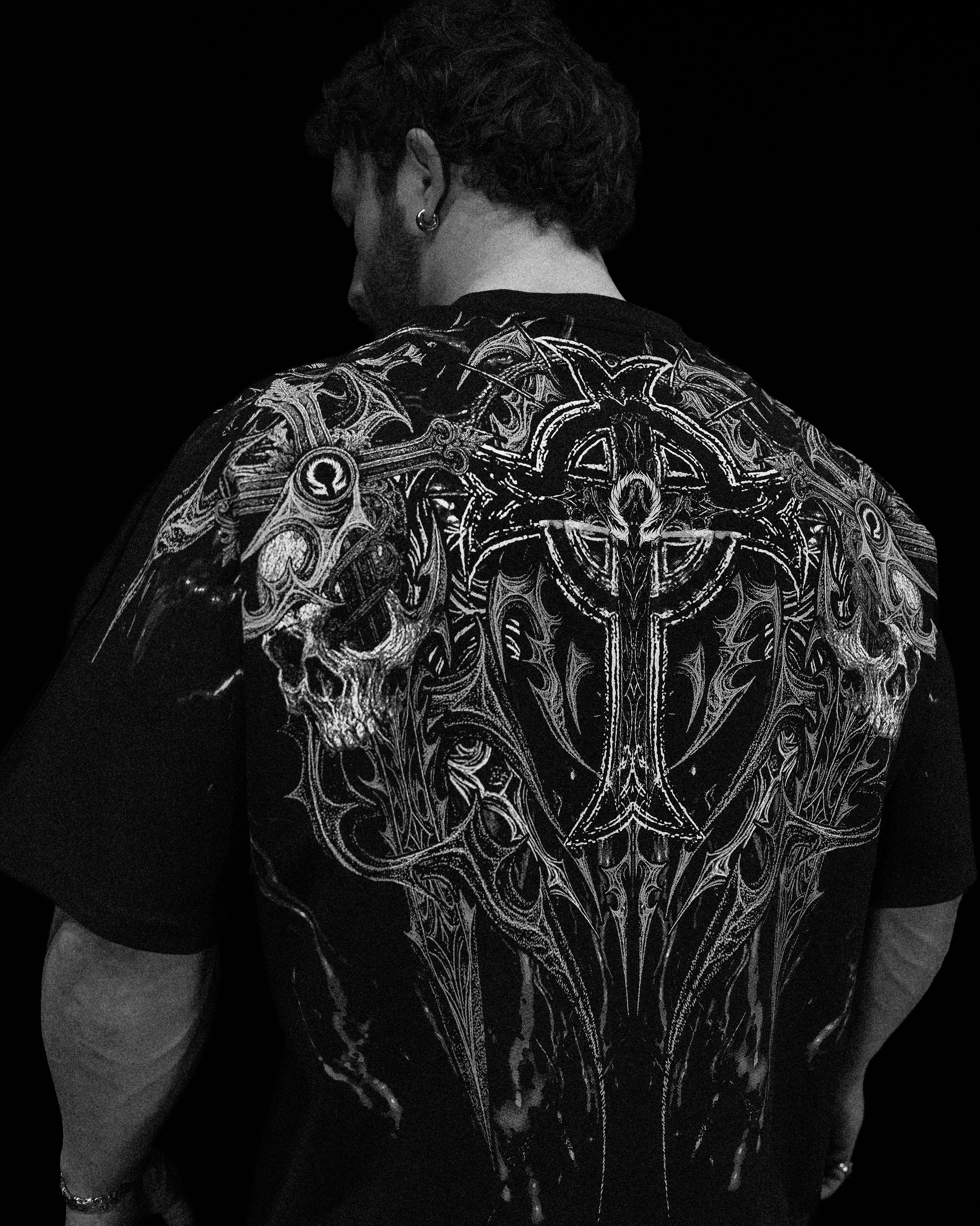 Resurrection Oversized T-shirt [VOID BLACK] – Breathedivinity