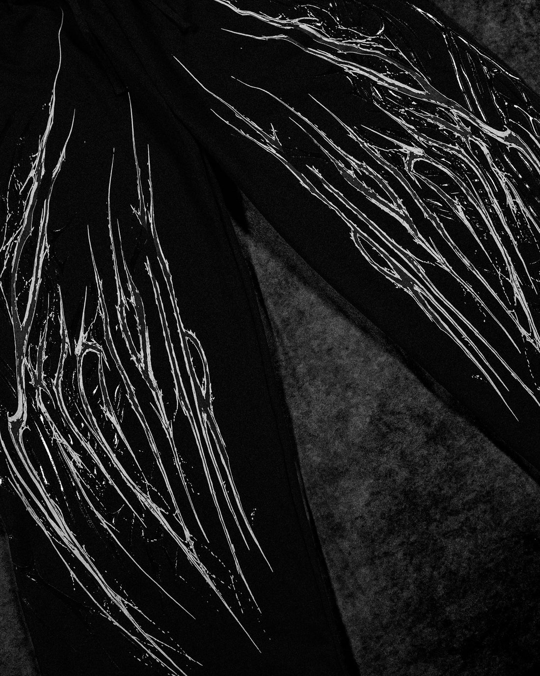 Venom Texture Symbiote Banana sweatpants [VOID BLACK]
