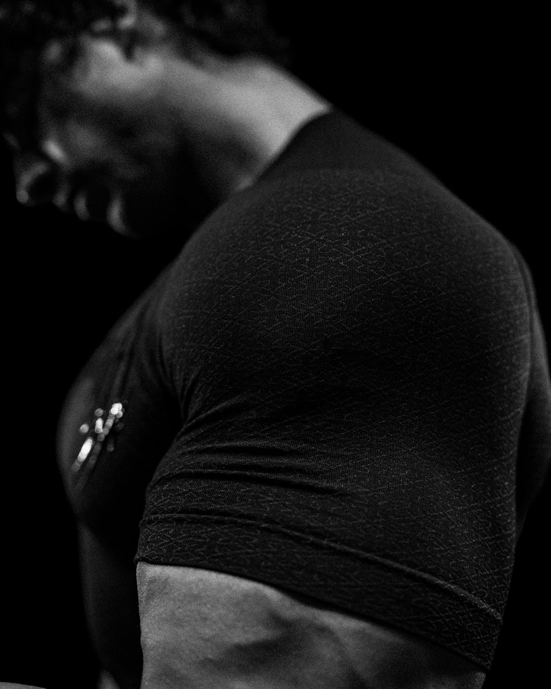 Doom Tech™  Armored Venom Texture Short sleeve Compression [DARKNESS]