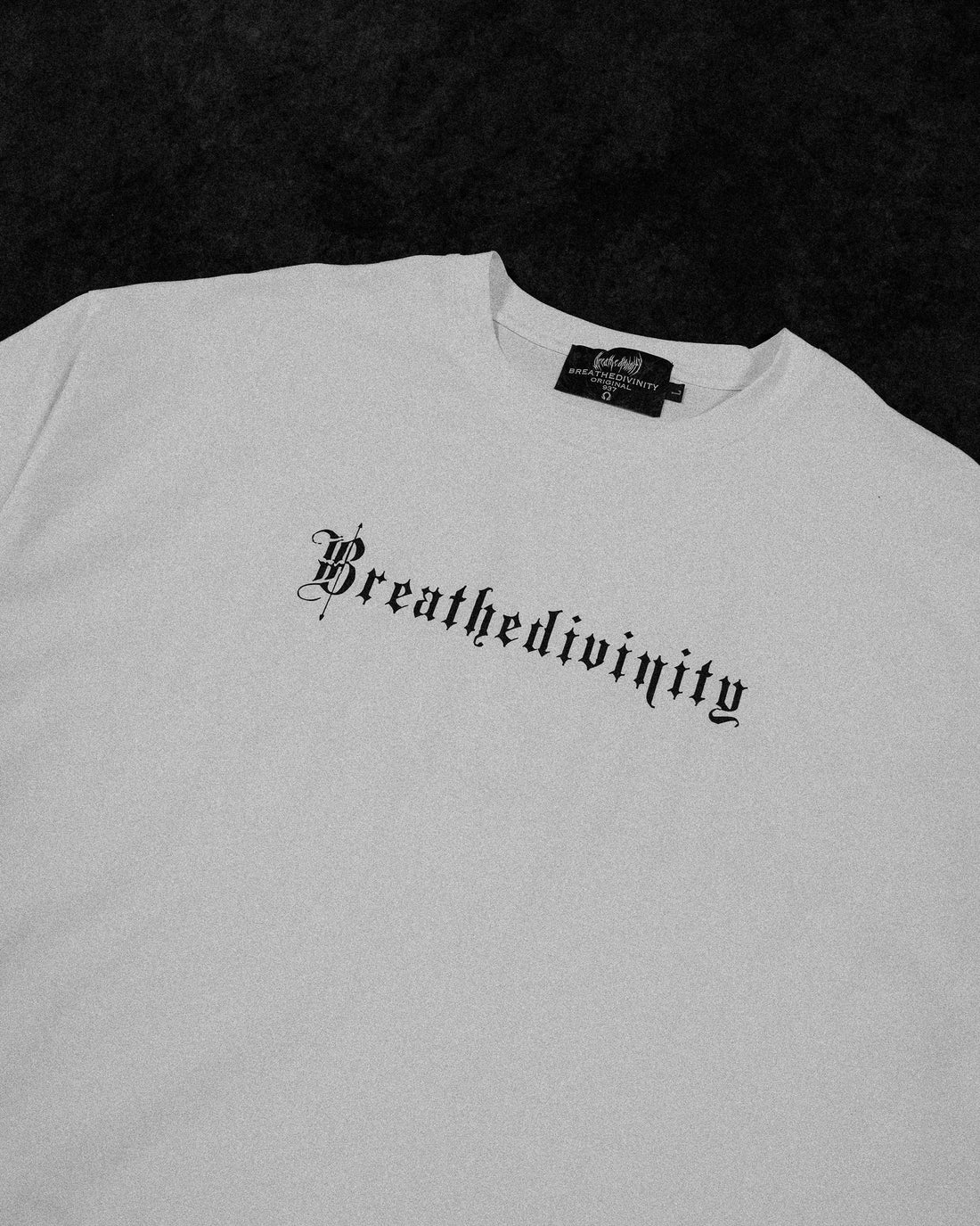 Elegant Lightweight Oversized Tee [DIVINE WHITE]