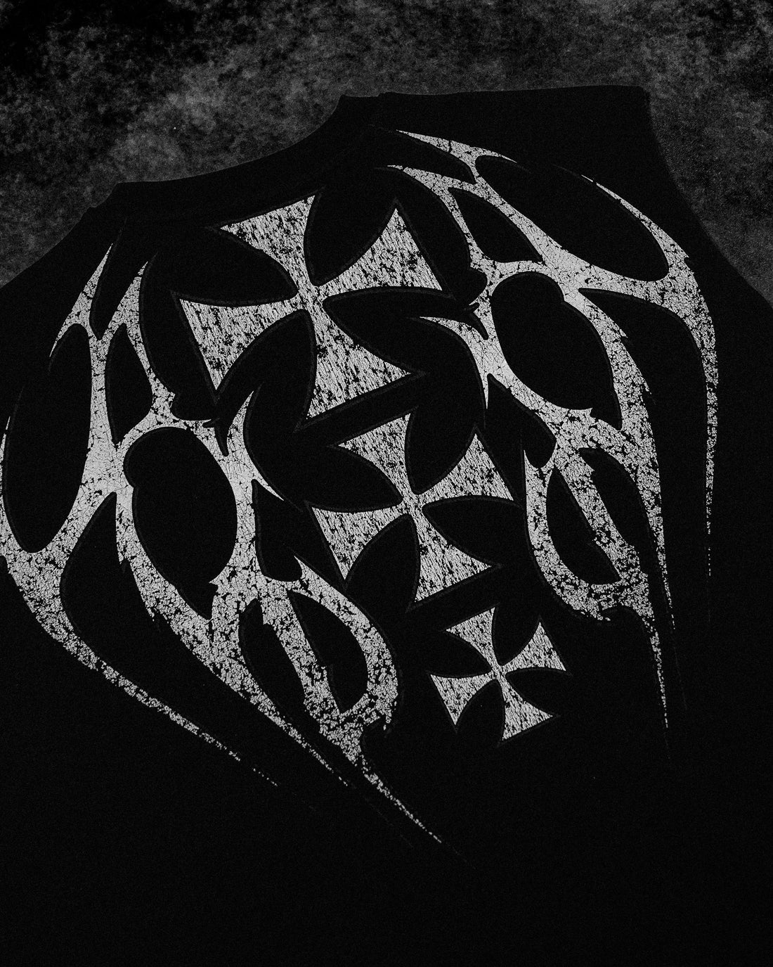 Armored Cut-off Tee [VOID BLACK]