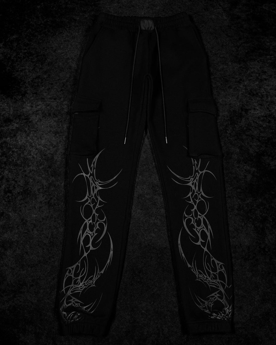 Women's Scarlet Kiss Cargo Sweatpants [DARKNESS]