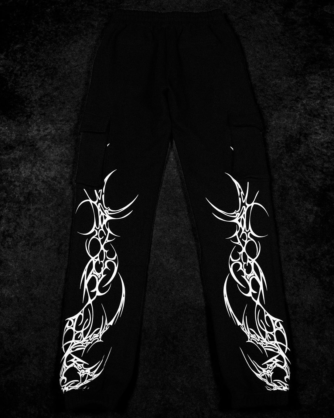 Women's Scarlet Kiss Cargo Sweatpants [VOID BLACK]
