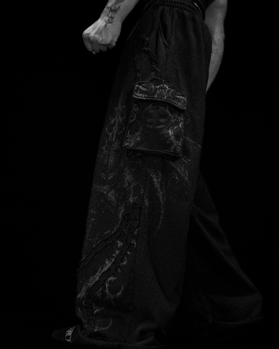Dark Forge Tarnished Oversized Cargos [MIDNIGHT]