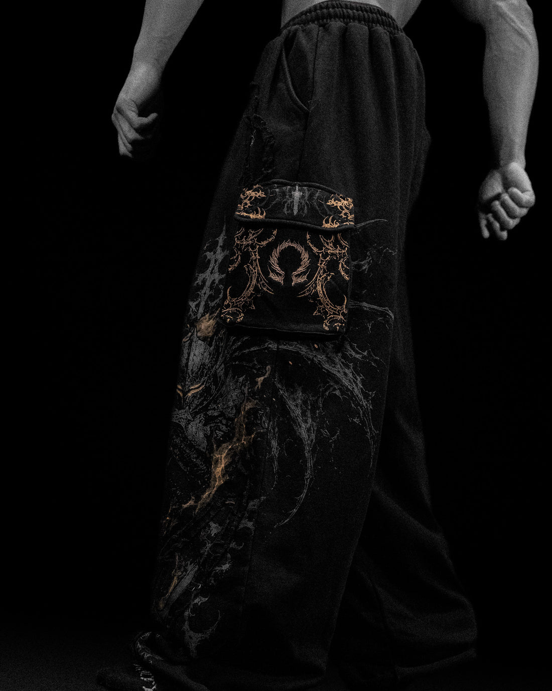 Dark Forge Tarnished Oversized Cargos [WITHER]