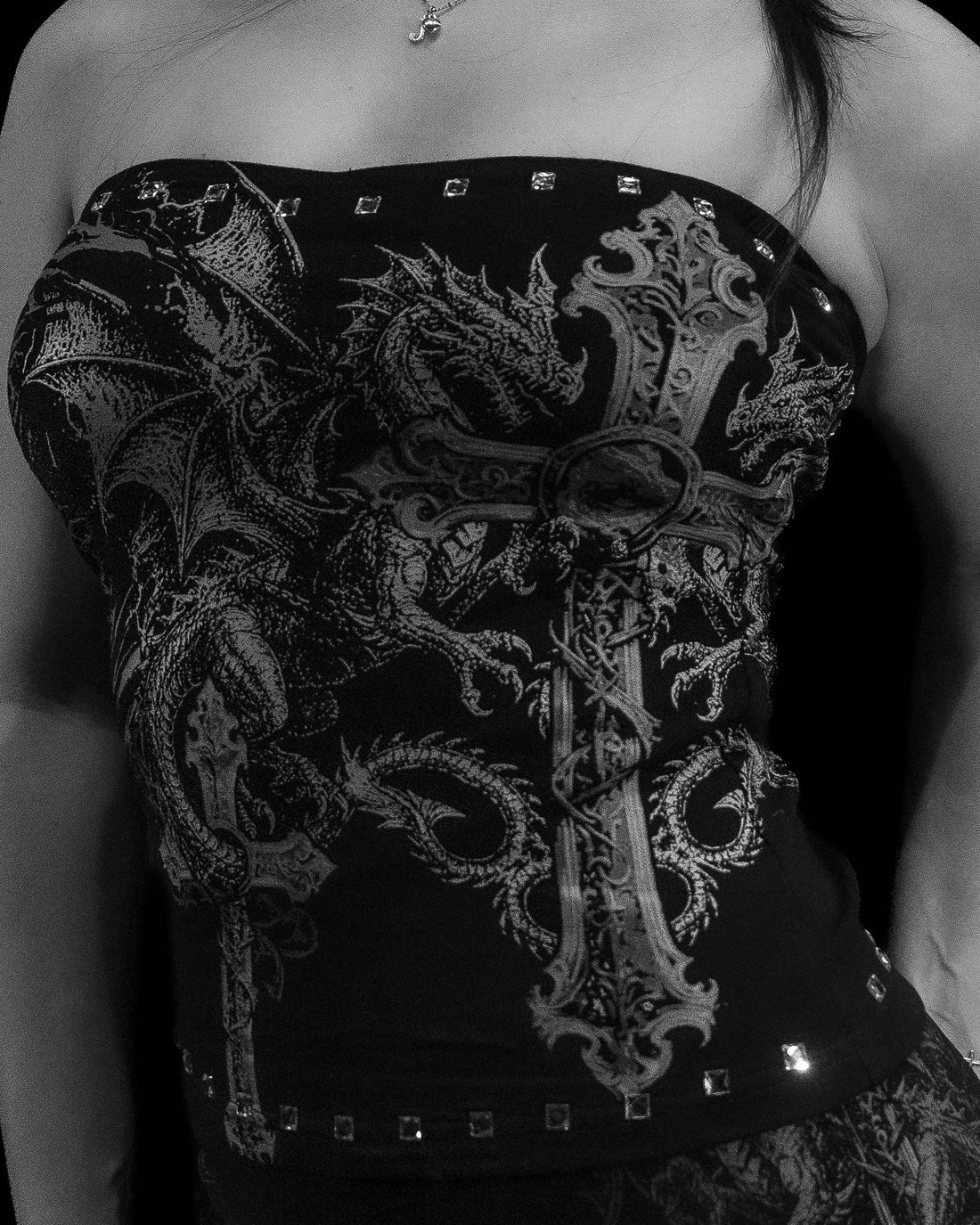 Women's Wyvern Tube Top [DARKNESS]