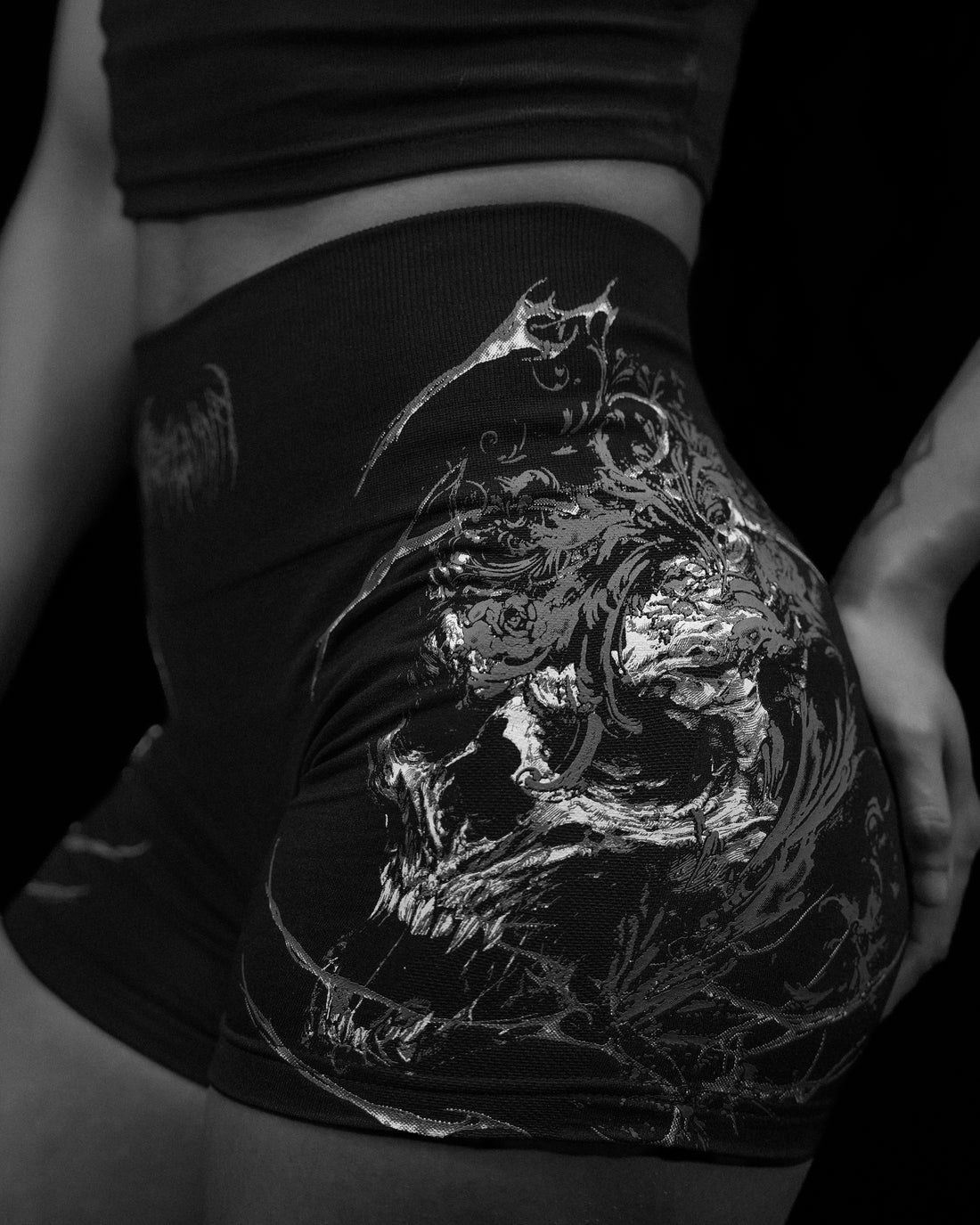Womens Void Tech™ Soul Thorn Seamless Shorts [VOID BLACK]