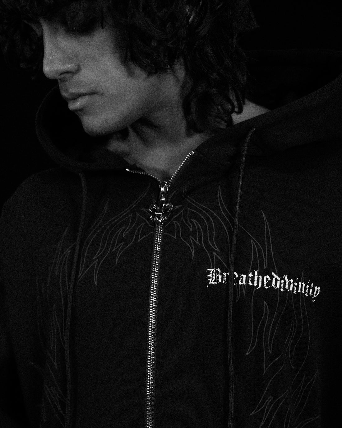 Elegant Oversized Zip-up Hoodie [VOID BLACK] – Breathedivinity