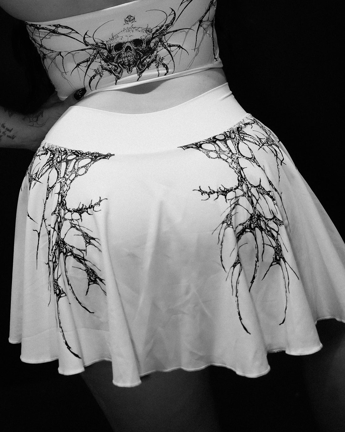 Women's Black Widow Athletic Skirt [DIVINE WHITE]