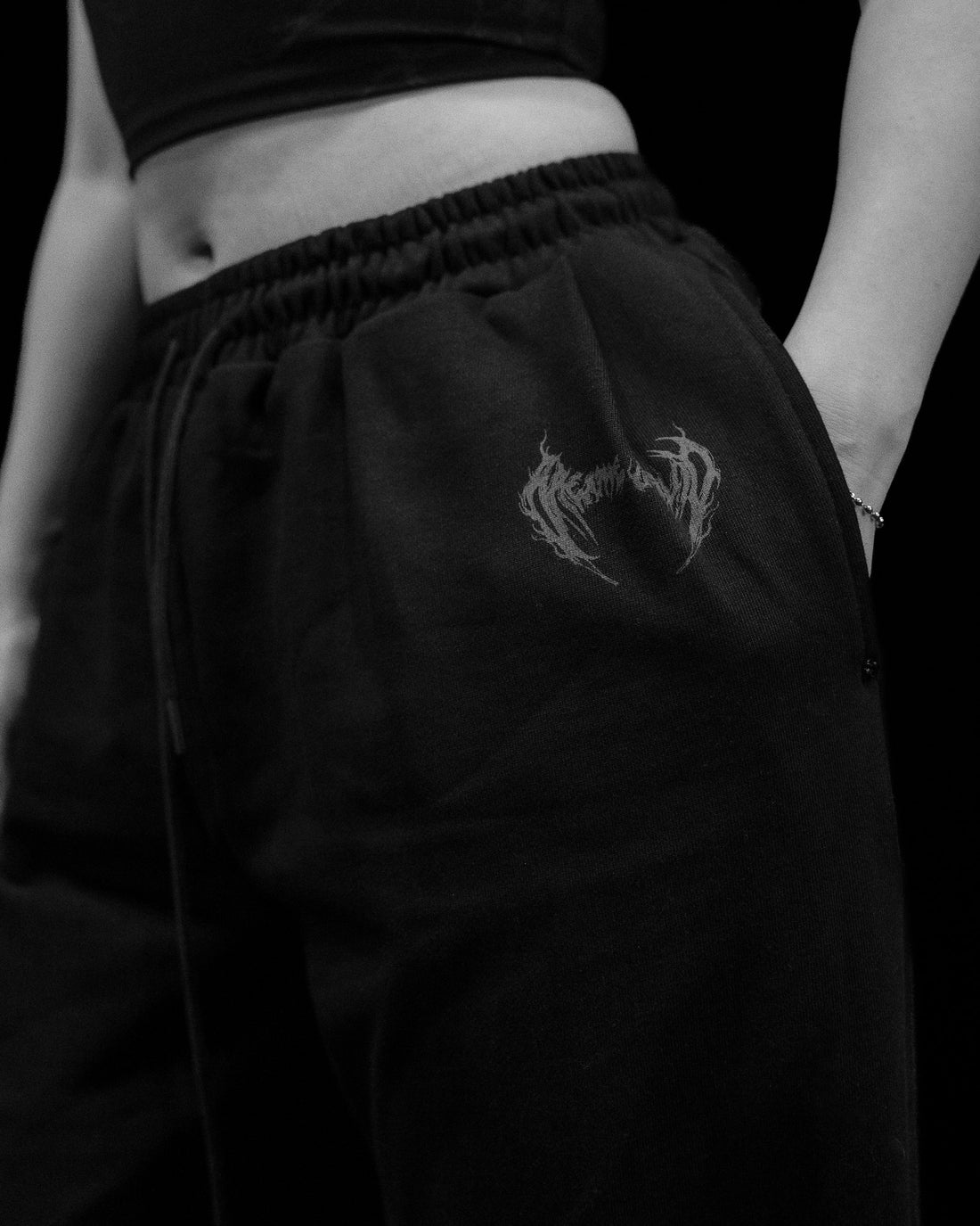 DeathWing Banana Shaped Uncuffed Sweatpants [DARKNESS]
