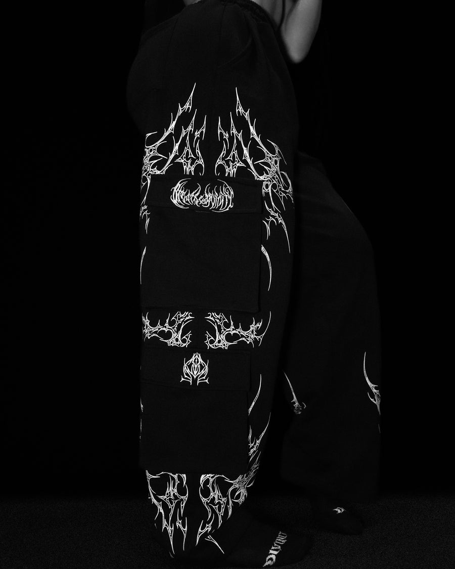 Women's Duskraven banana shaped Uncuffed Cargos [VOID BLACK]