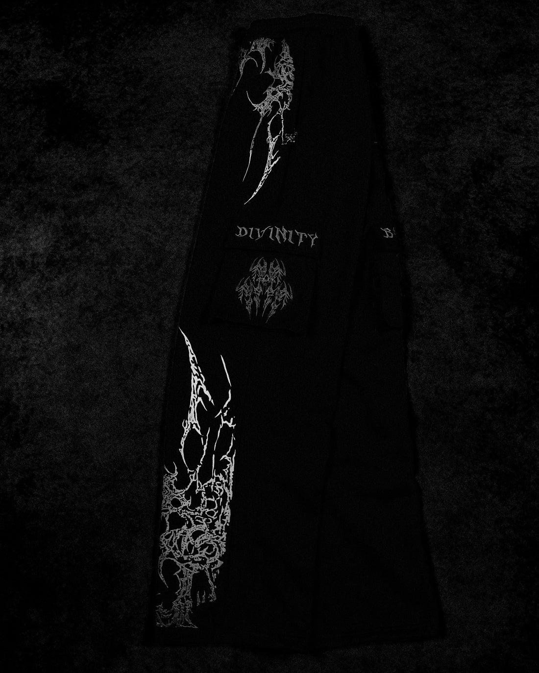 Bloodmoon Uncuffed Luxury Cargos [VOID BLACK]