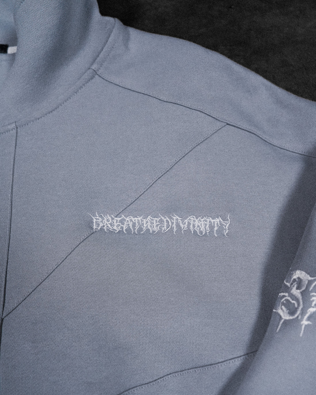 937 Embroidered Tactical Oversized Full-Zip Jacket [GUN METAL]