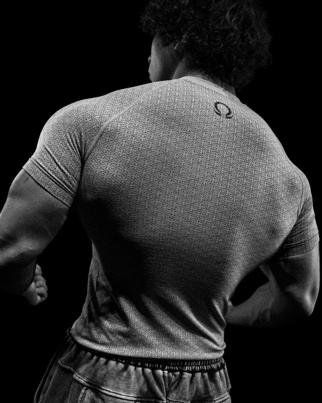 Doom Tech™ Armored Venom Texture Short sleeve Compression [WHITE GRADIENT]
