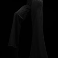 Women's Celestia Void Tech™ Flared Leggings [DARKNESS]