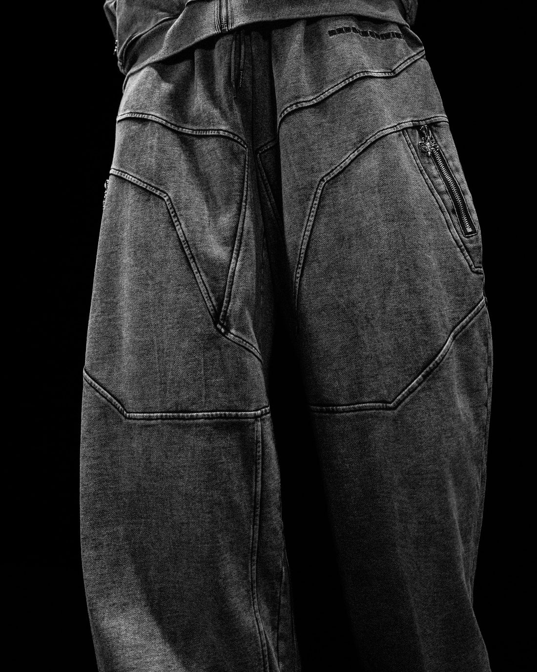 Deconstructed Oversized Cut & Sew Panel Sweatpants [VINTAGE]