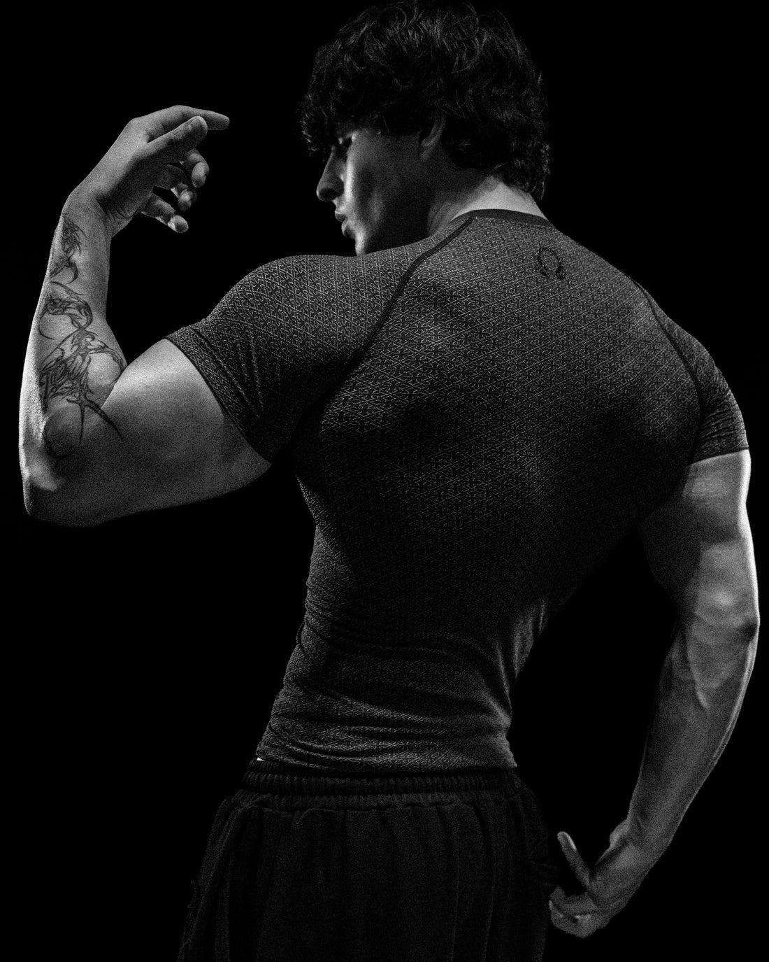 Doom Tech™ Armored Venom Texture Short sleeve Compression [VOID BLACK]
