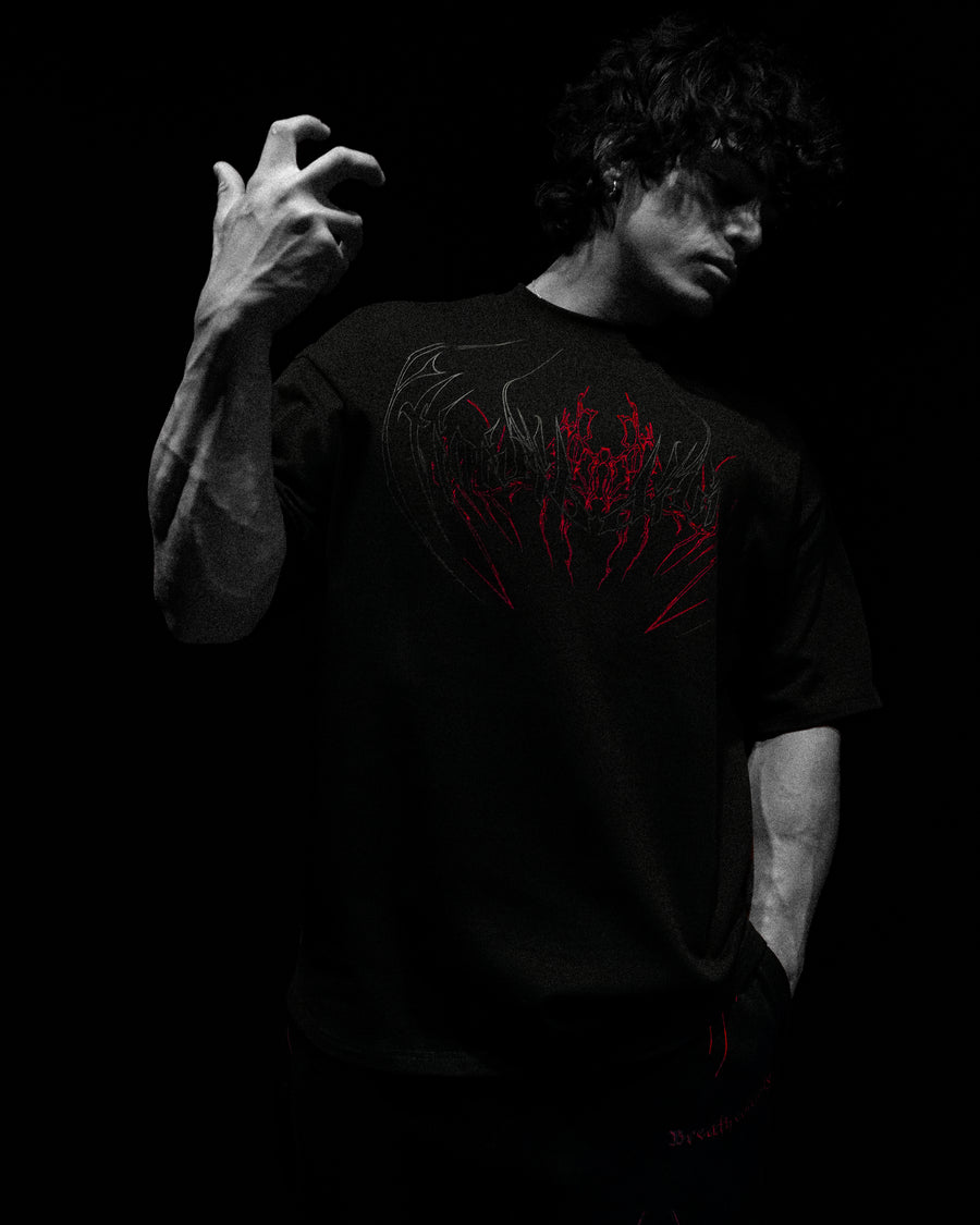 Twilight's Curse Oversized T-shirt [NIGHTMARE]