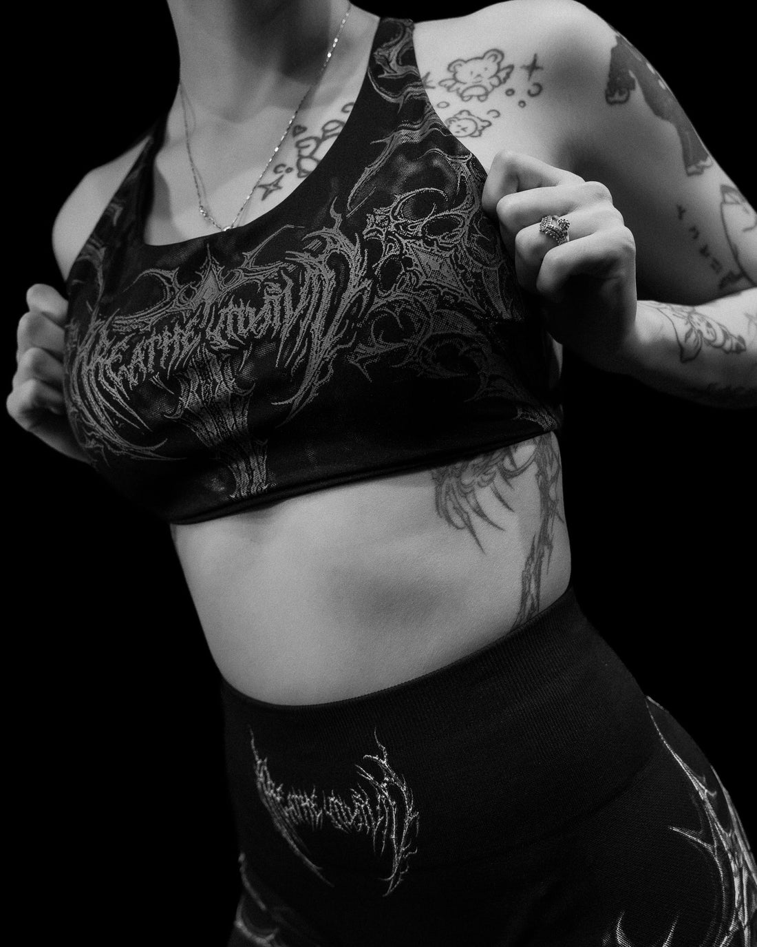 Void Tech™ Twilight Sports Bra  [VOID BLACK]