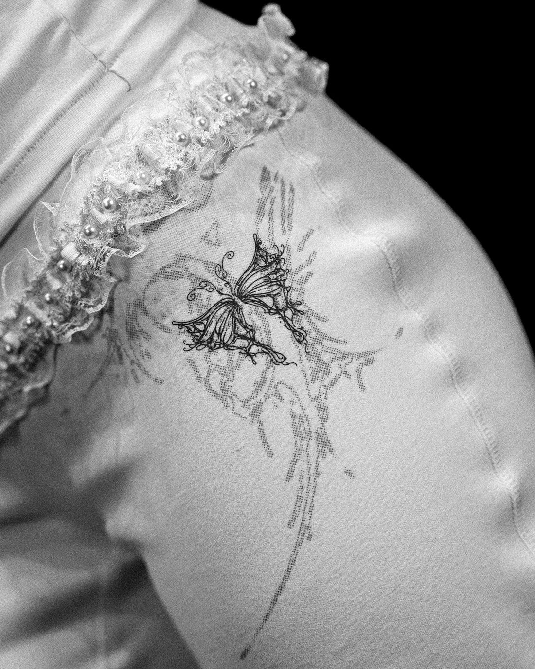 Women's Faerie Flared Leggings [ANGEL VEIN]