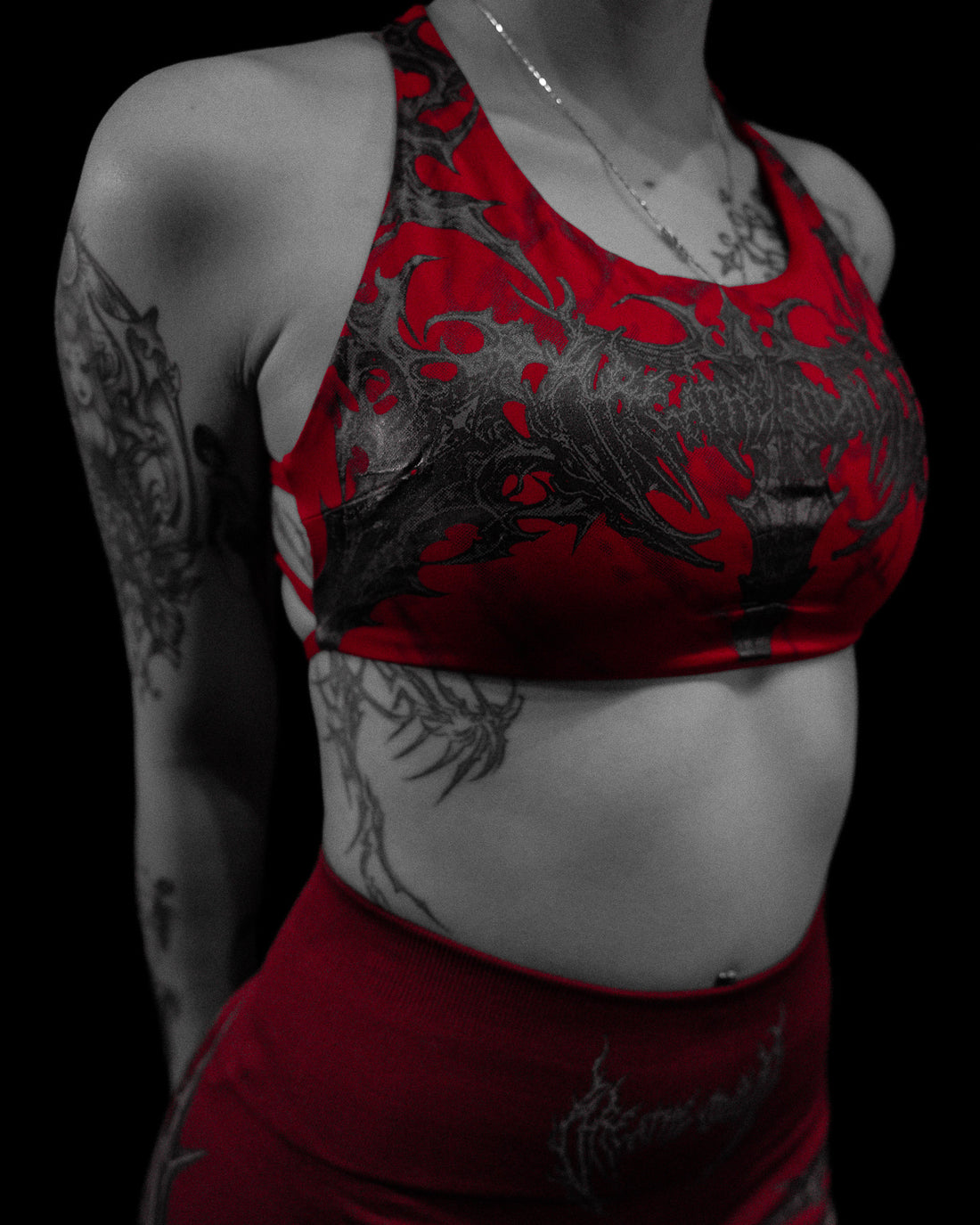 Void Tech™ Twilight Sports Bra [CHERRY RED]