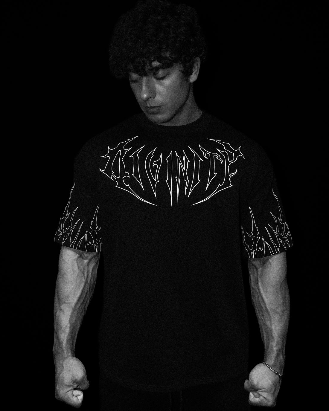 Bone Splitter Oversized T-shirt [VOID BLACK]