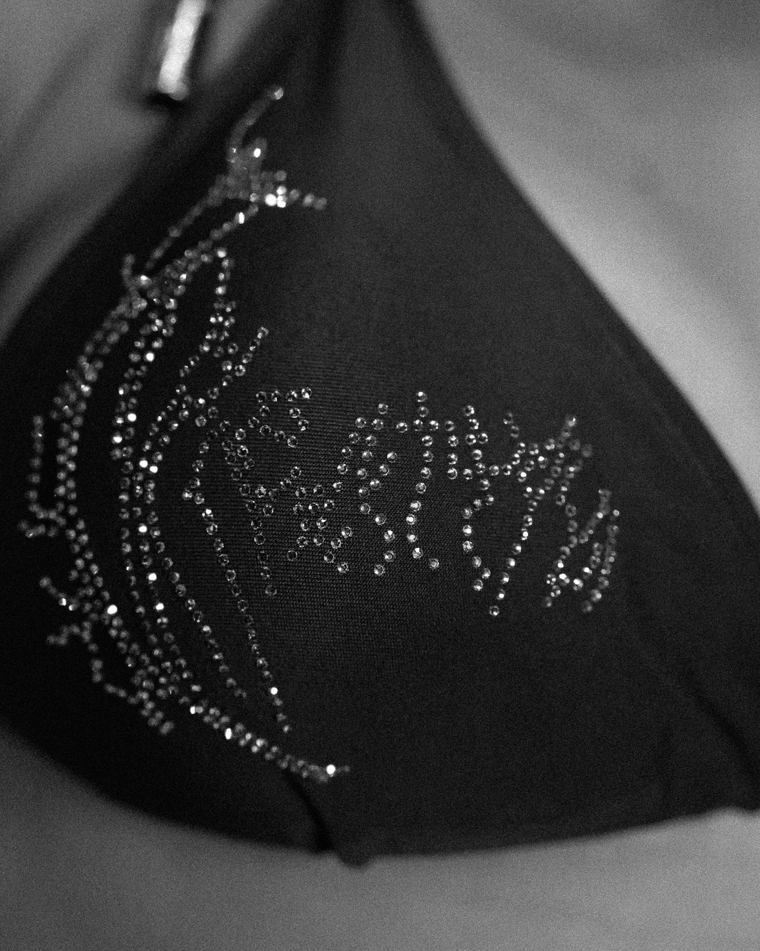 Women's Rhinestone Swimsuit Top [VOID BLACK]