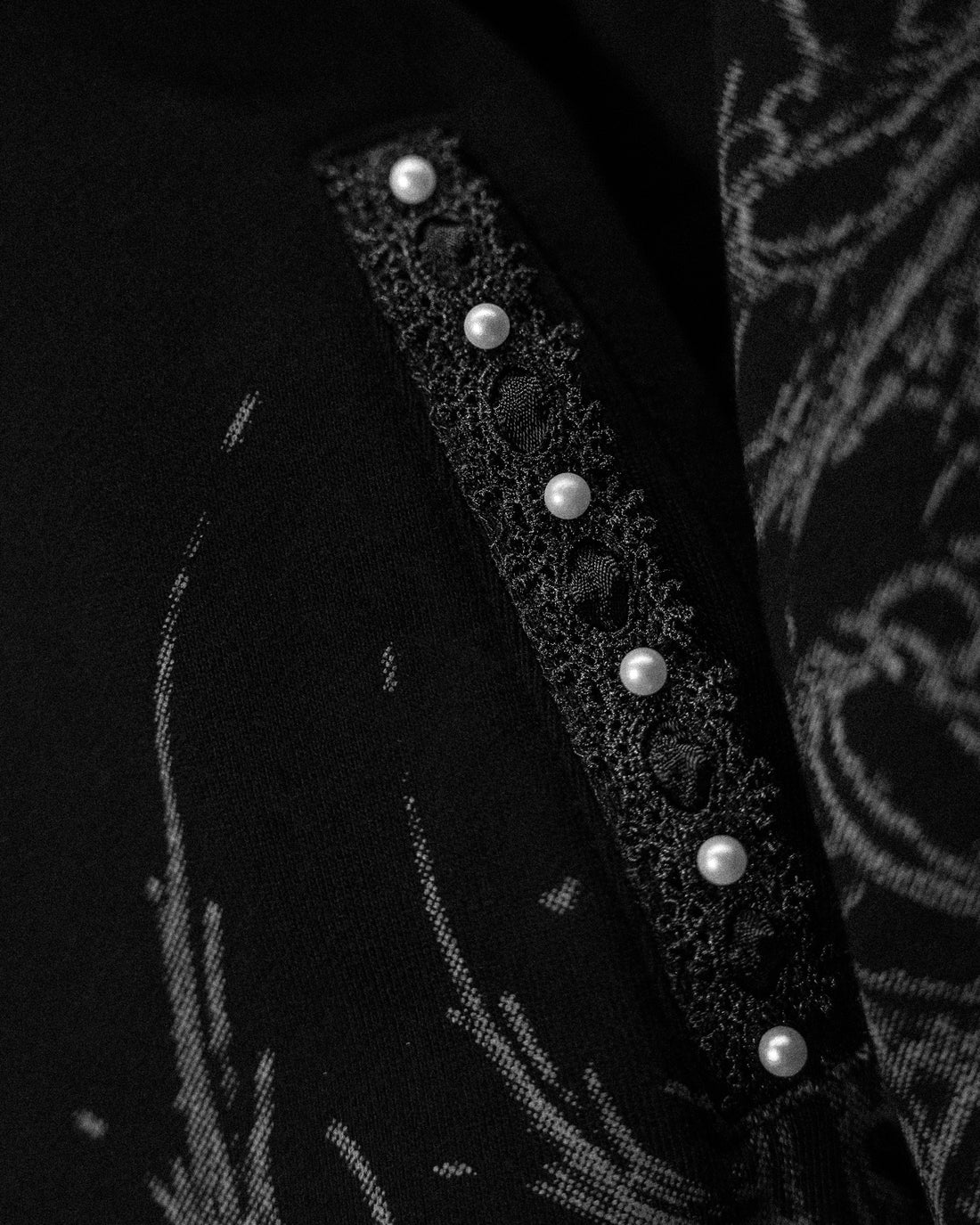 Women's Faerie Zip-up Hoodie [OBSIDIAN]