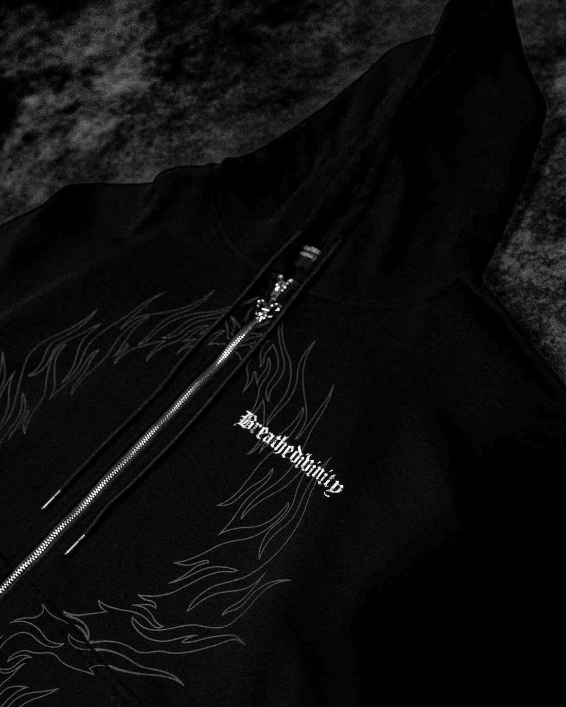 Elegant Oversized Zip-up Hoodie [VOID BLACK] – Breathedivinity