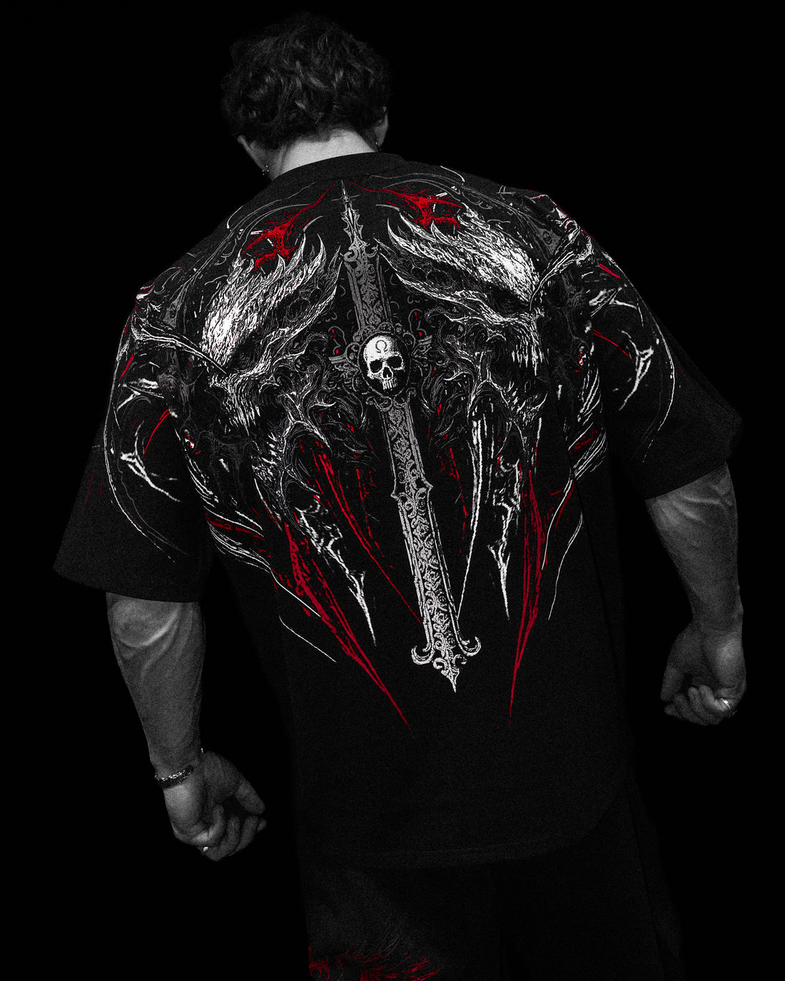 Hollow Souls Oversized T-shirt [HEAVENLY RED]