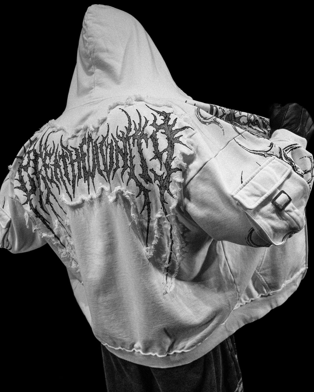 Vindicator Tarnished Cargo Oversized Zip-up Hoodie [DIVINE WHITE]
