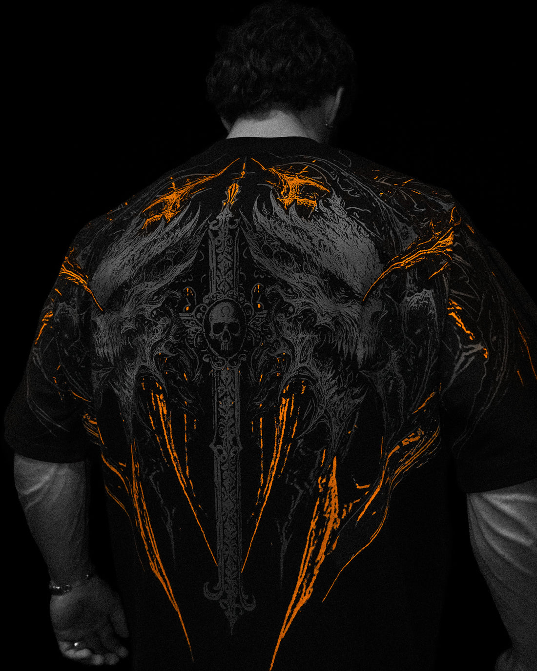 Hollow Souls Oversized T-shirt [RAICHU]