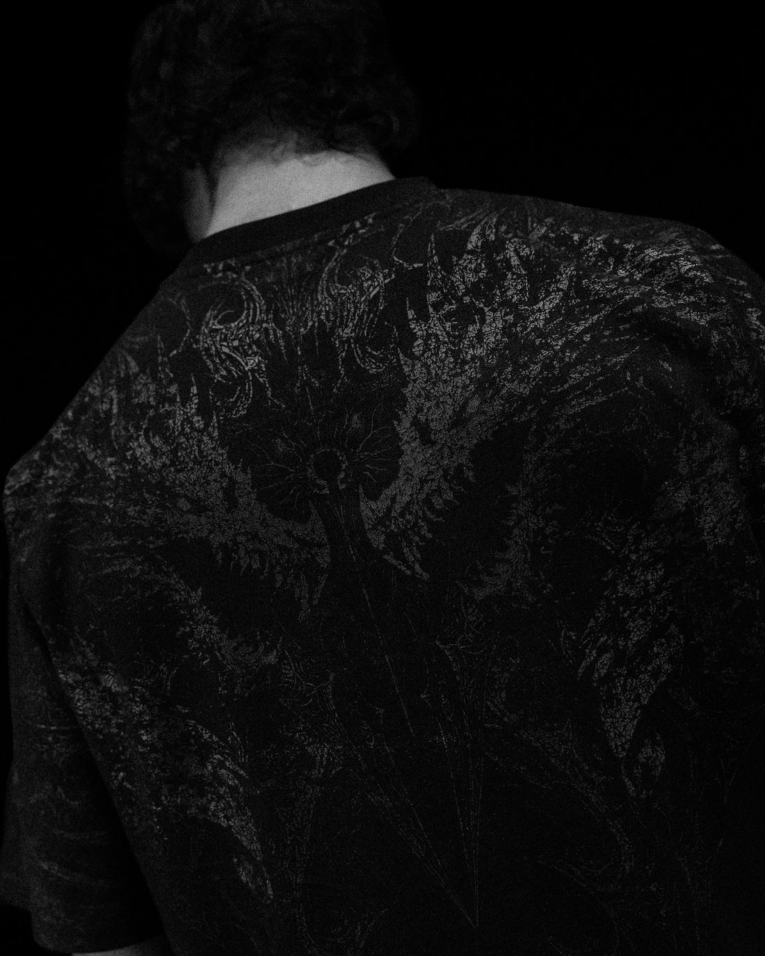 Blood Wyvern Oversized T-shirt [DARKNESS]