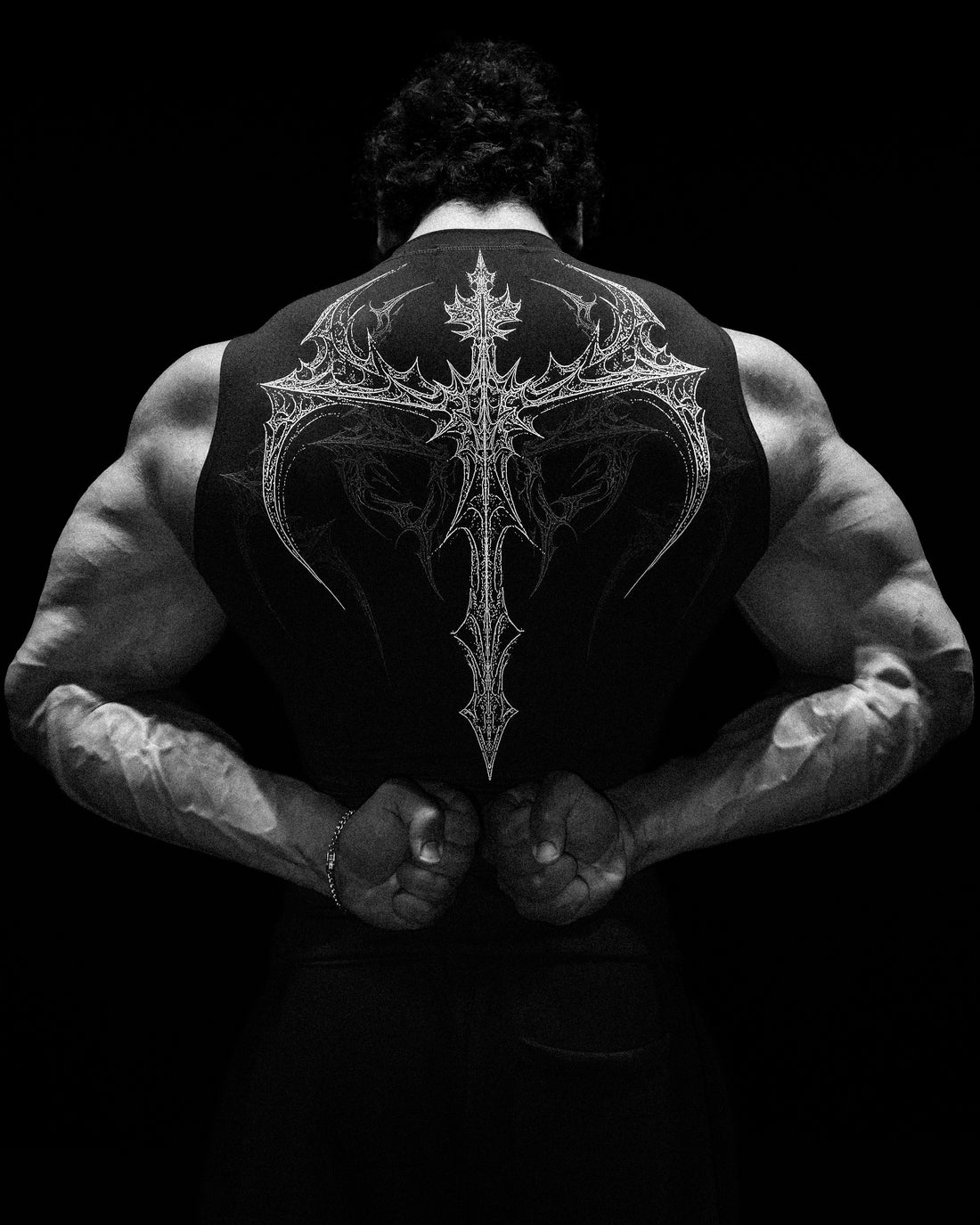 Void Tech™ Nightfall Cut-off Delt Compression [VOID BLACK]