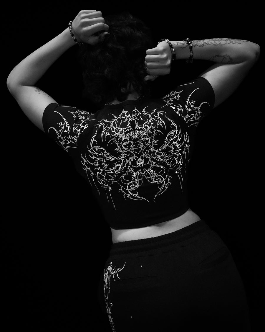 Women's Void Tech™ Black Petal Cropped Compression [VOID BLACK]