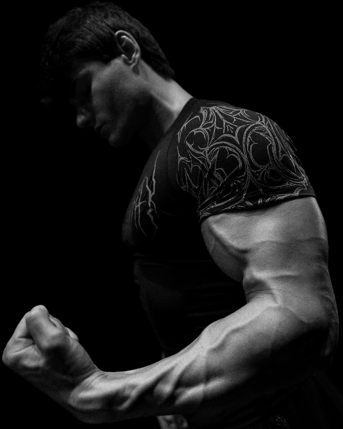 Void Tech™ Venom Texture shortsleeve Compression [VOID BLACK]