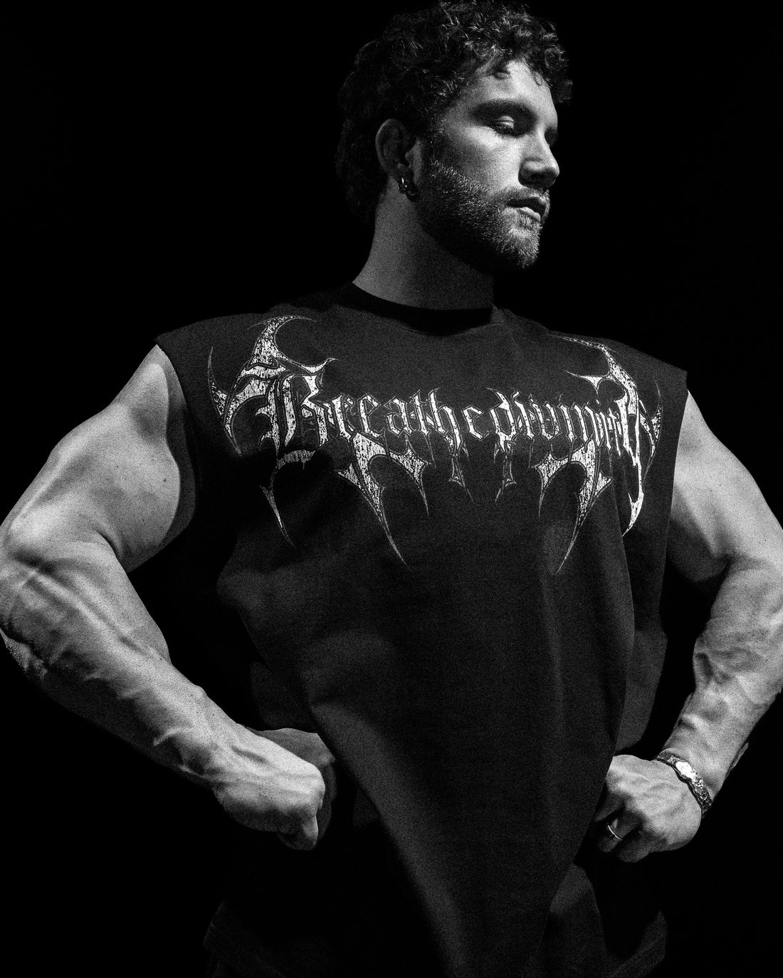 Armored Cut-off Tee [VOID BLACK]