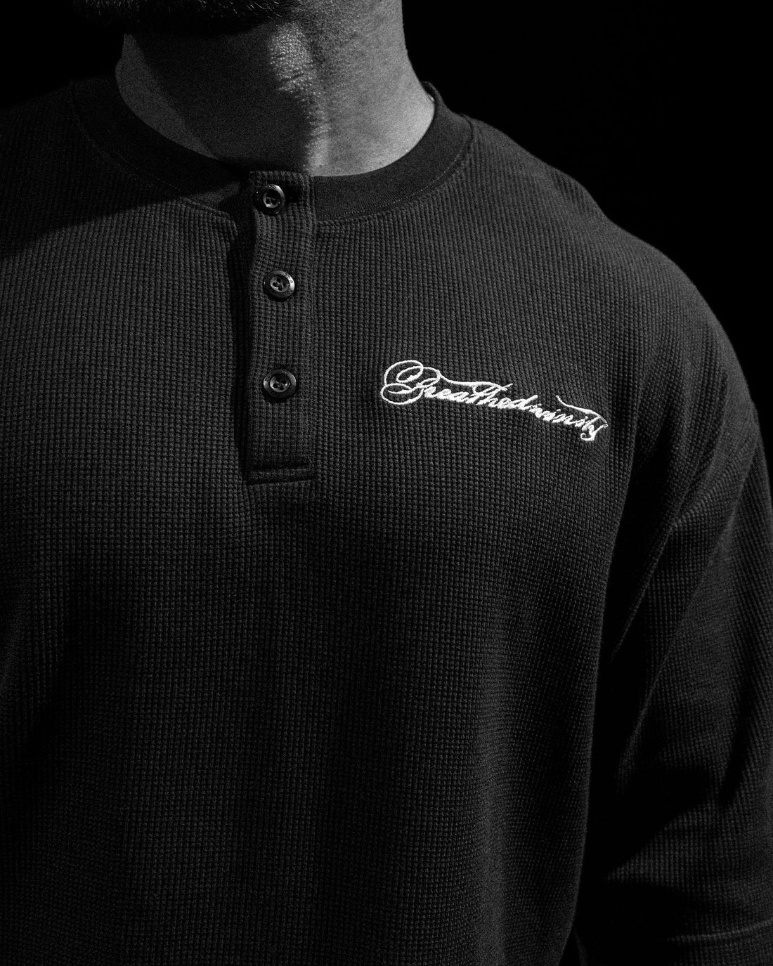 Oversized Elegance Waffle Henley [VOID BLACK]