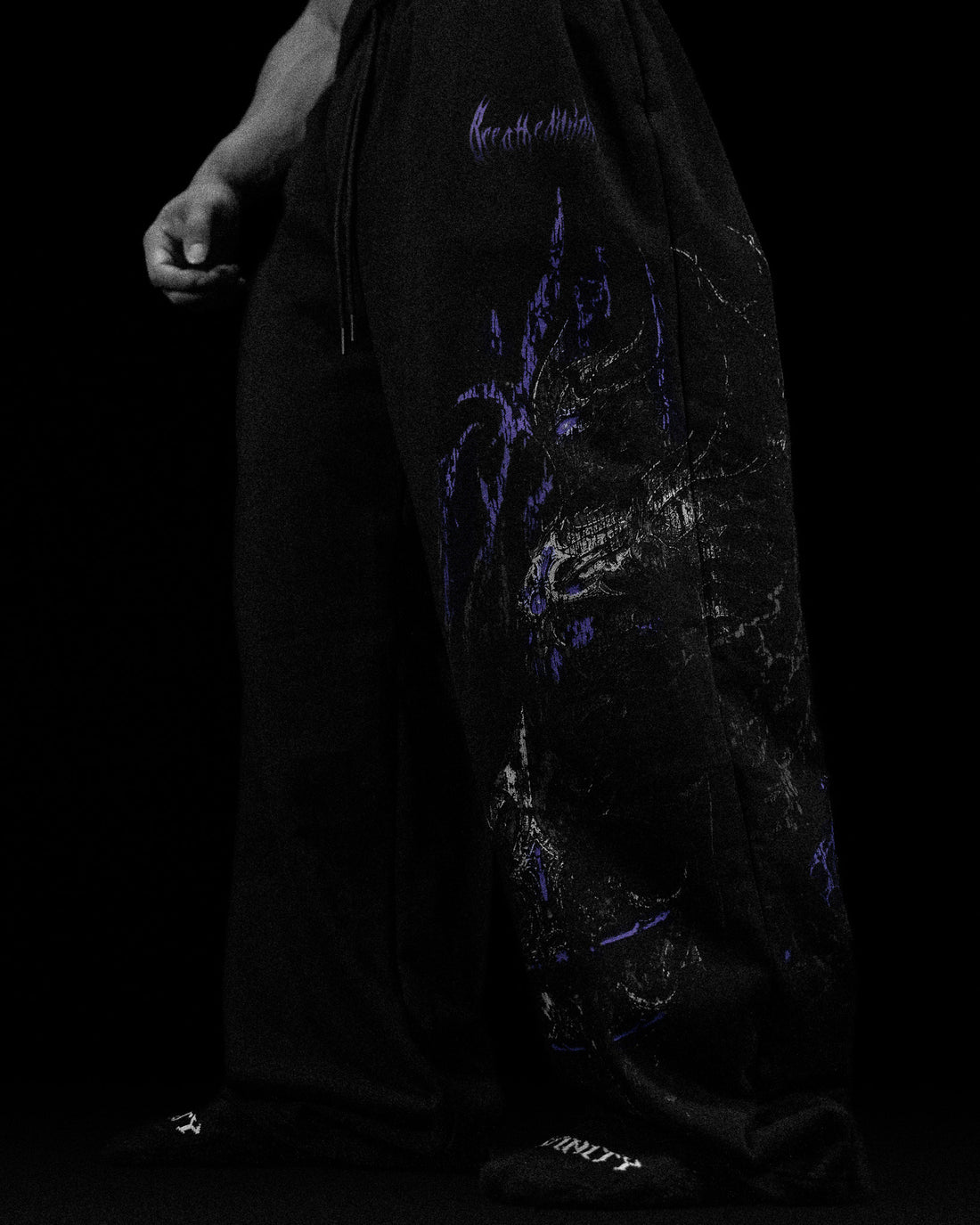 Fallen Knight Uncuffed Banana shape sweatpants [DUSK]