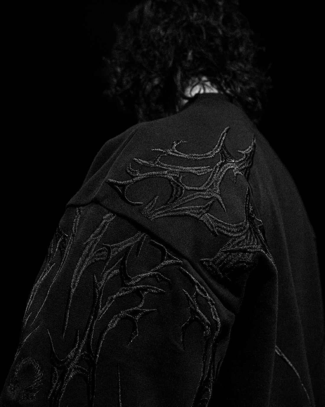 Vengeance Embroidery Oversized Crewneck [SHADOW]