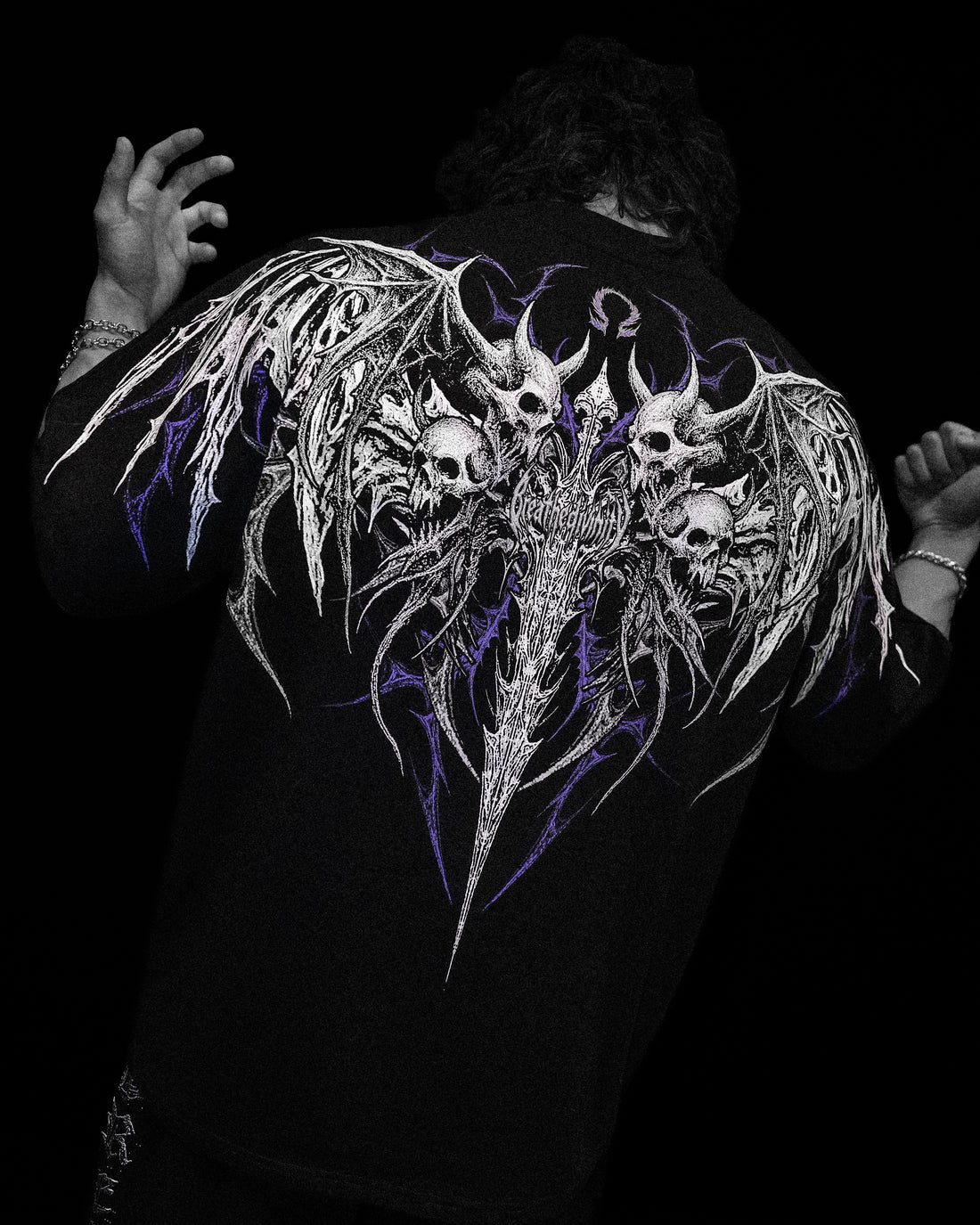 Gargoyle Oversized T-shirt [HOLLOW PURPLE]