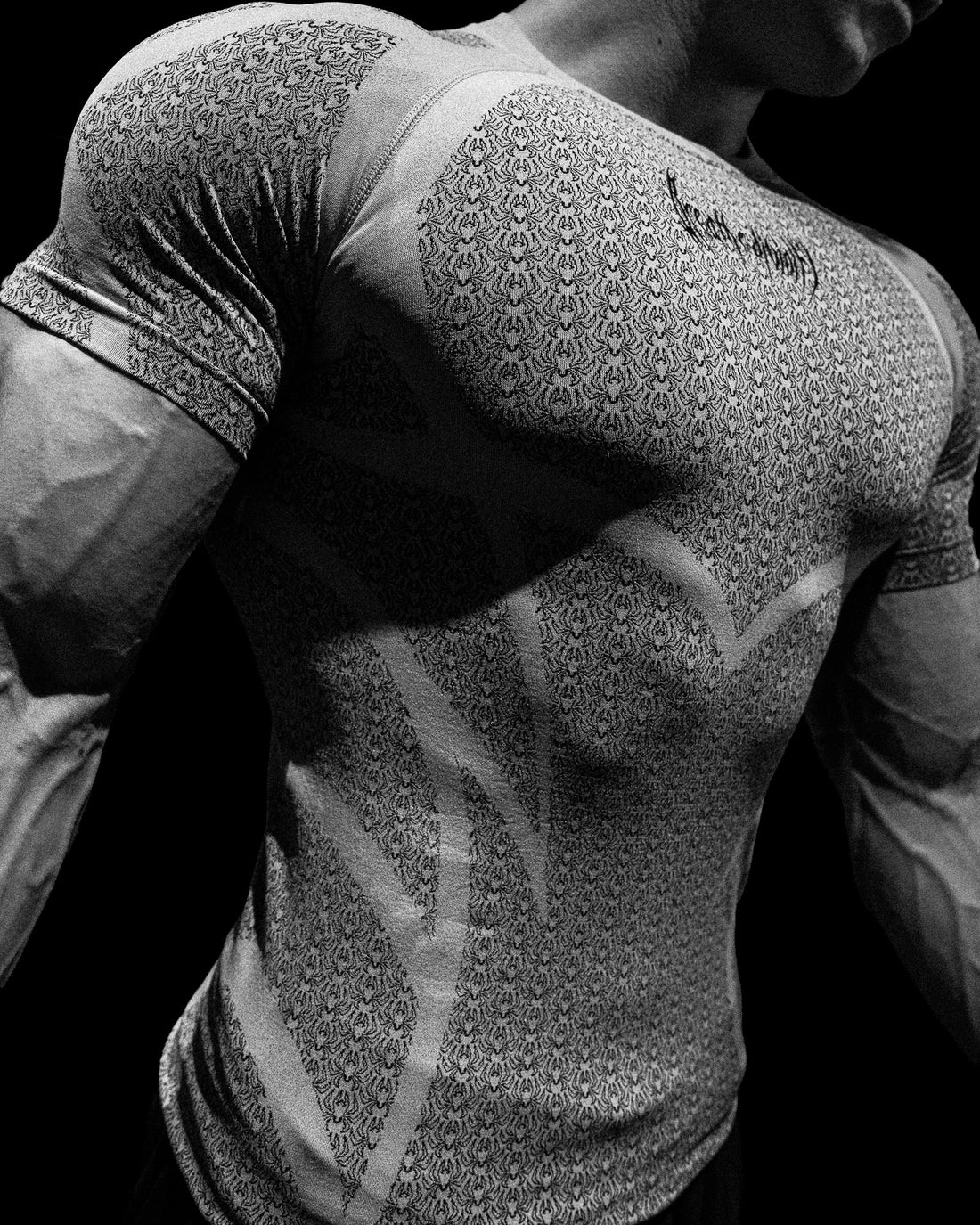 Doom Tech™ Spider-Corpse Short Sleeve Compression [DIVINE WHITE]
