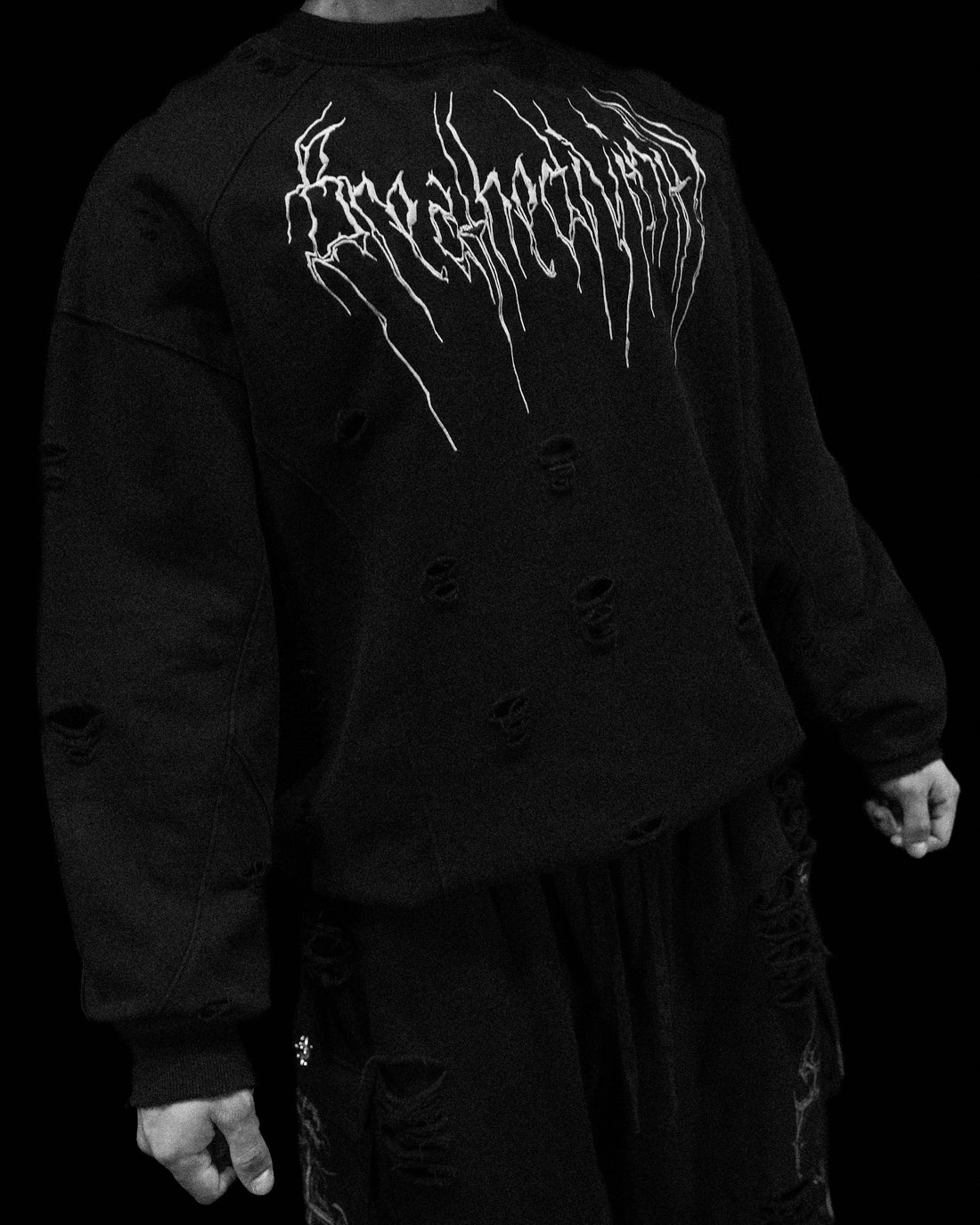 Mens Oversized Tarnished Crewneck [VOID BLACK]