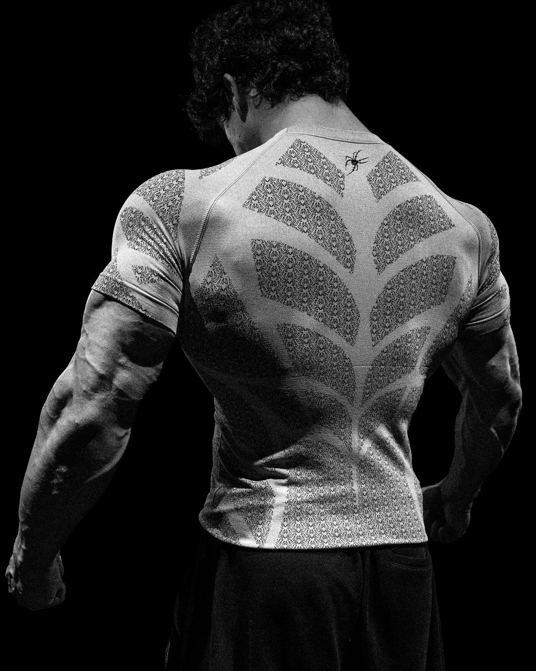 Doom Tech™ Spider-Corpse Short Sleeve Compression [DIVINE WHITE]