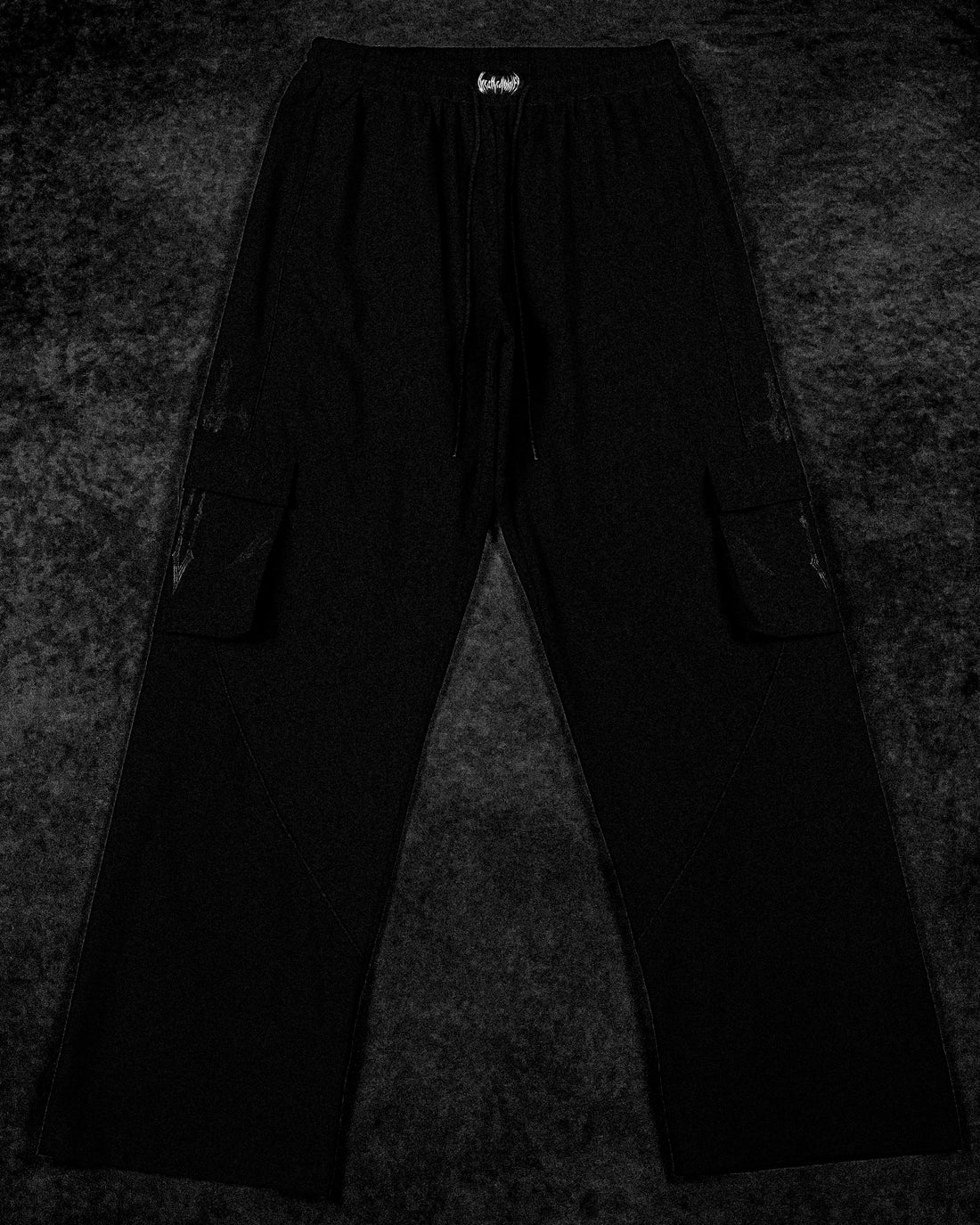 Excalibur Uncuffed Cargo Trackpants [DARKNESS]