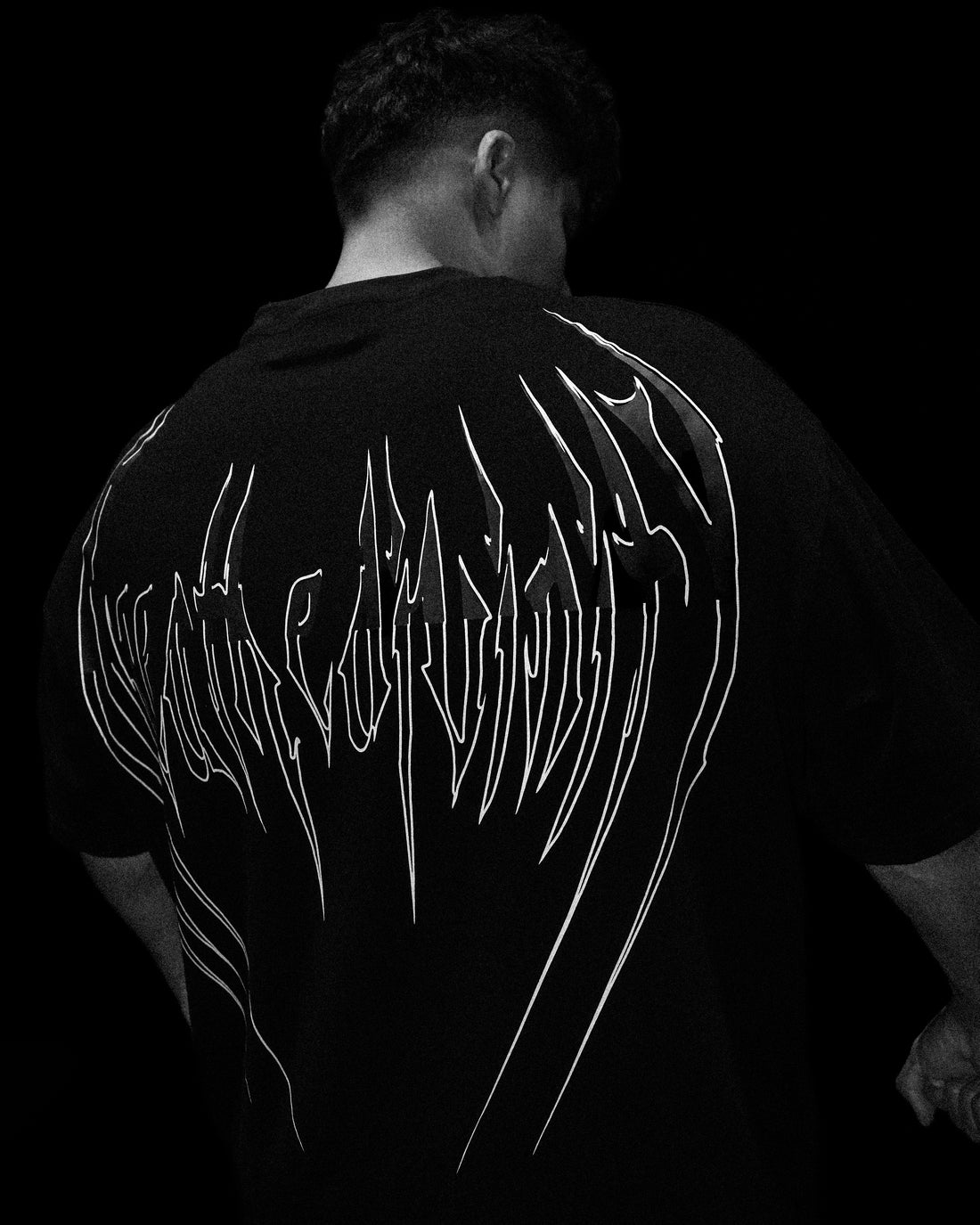 Comfort Oversized Lightweight T-shirt [VOID BLACK]