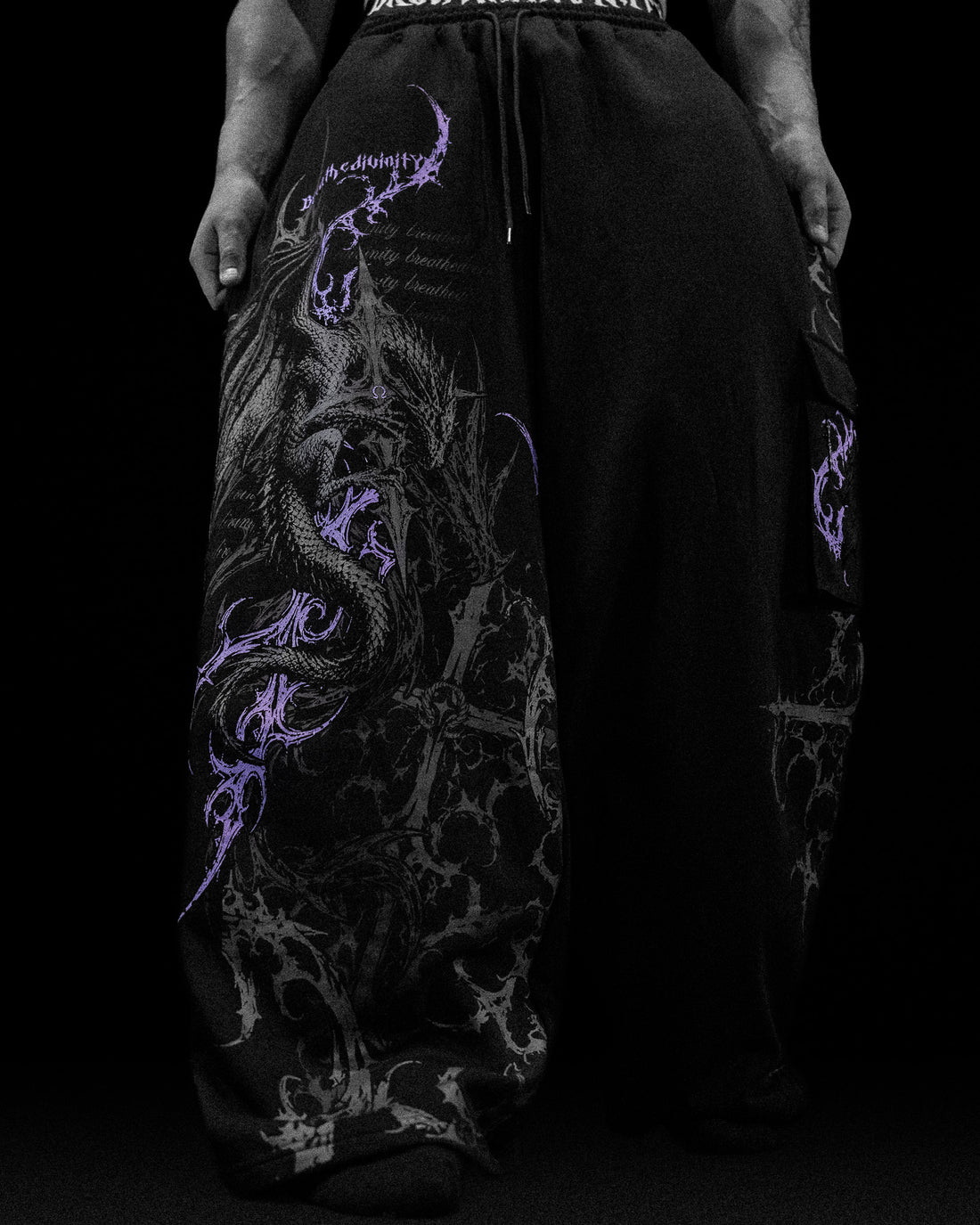 Draconian Metallic Uncuffed Cargos [REVENANT]