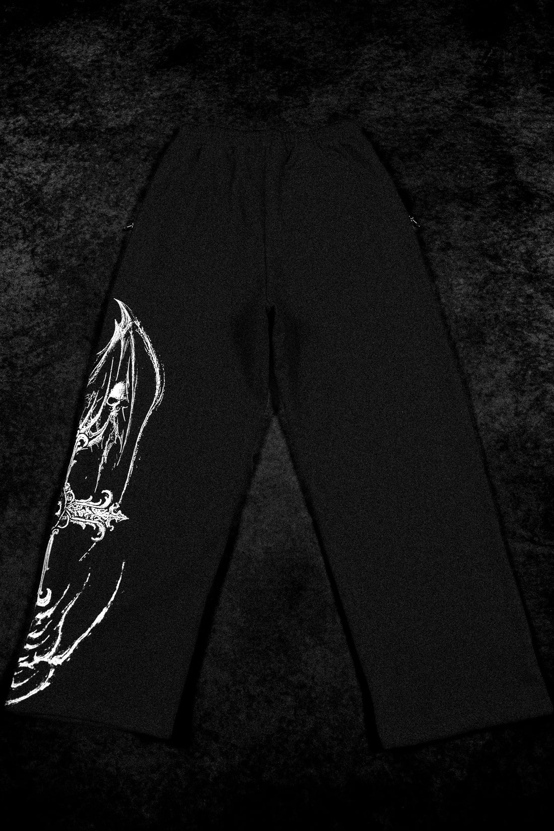 Wyvern Uncuffed luxury sweatpants [VOID BLACK]