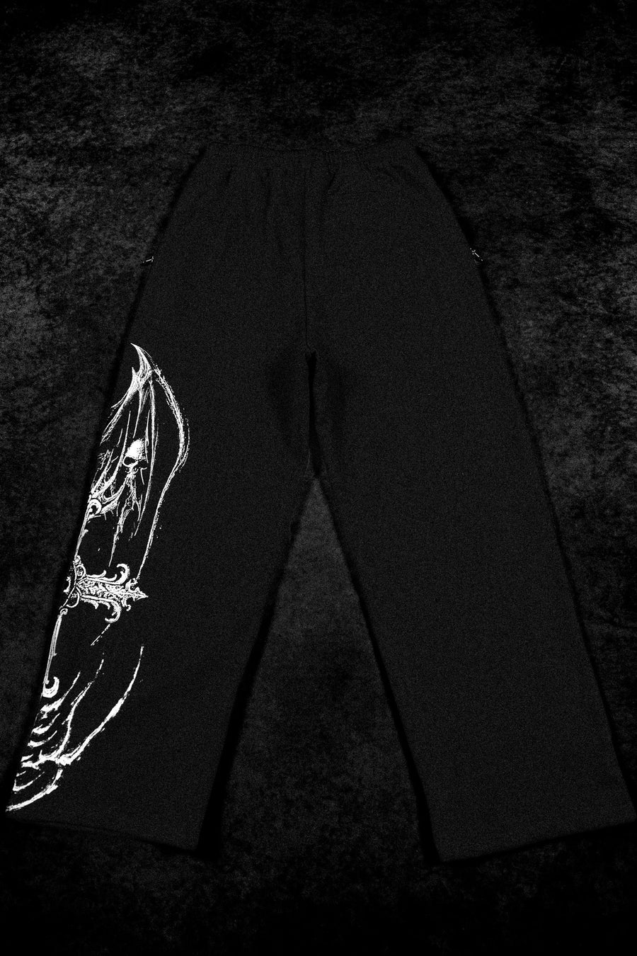 Wyvern Uncuffed luxury sweatpants [VOID BLACK]